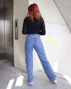 Jeans hellblau